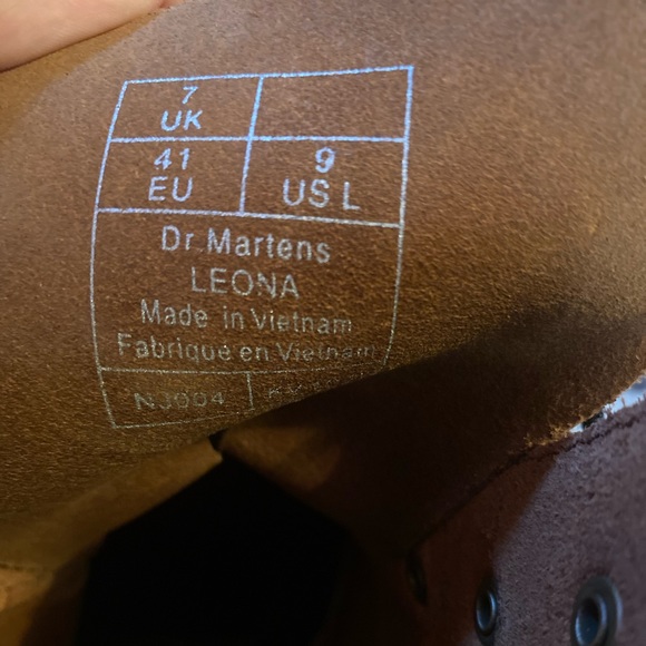 SOLD Dr. Martens boots SOLD - Picture 5 of 6
